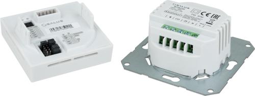 Przewodowy, podtynkowy regulator dobowy, 230 V AC, biały